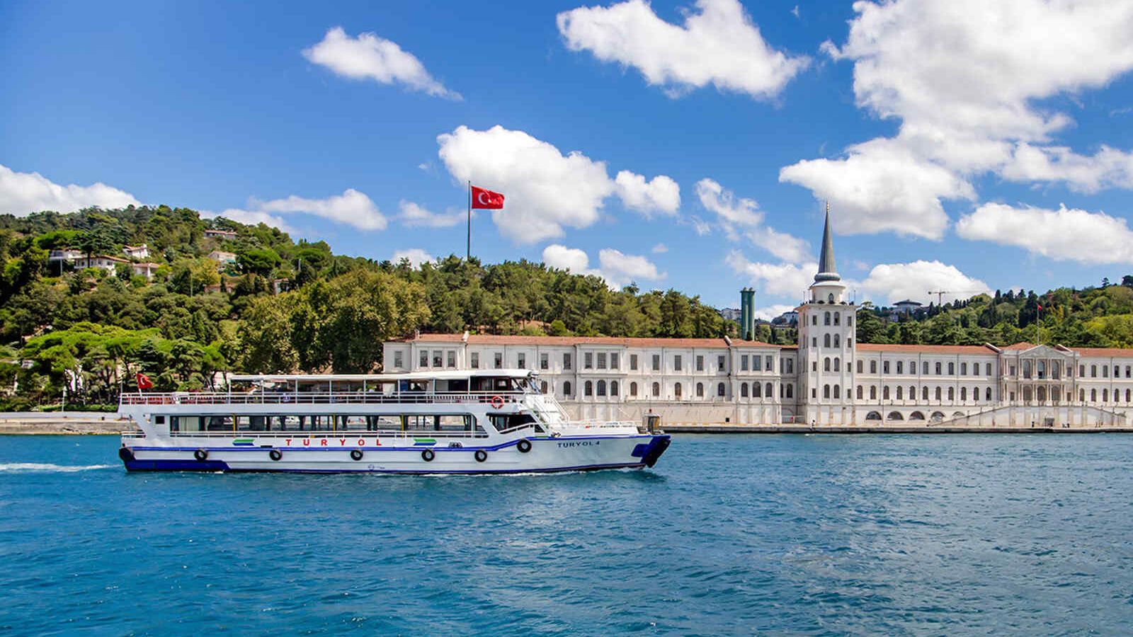 İstanbul Boğaz Turu (Akşam Yemekli)